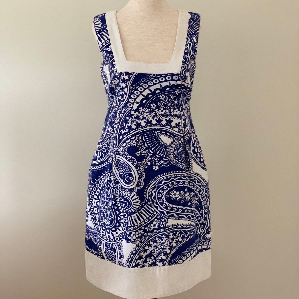 Lilly Pulitzer blue & white shift dress w/ pockets